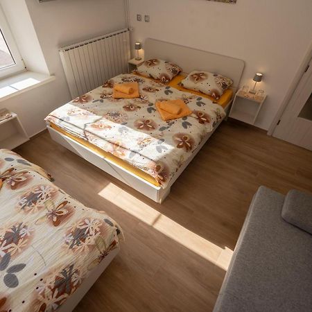 Relax House Soca Pensionat Bovec Eksteriør billede