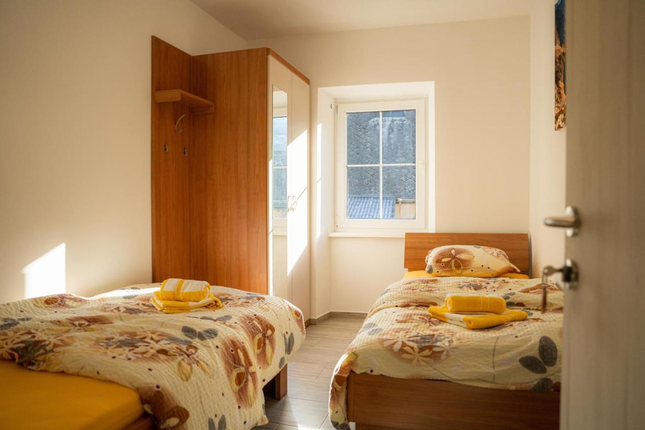 Relax House Soca Pensionat Bovec Eksteriør billede