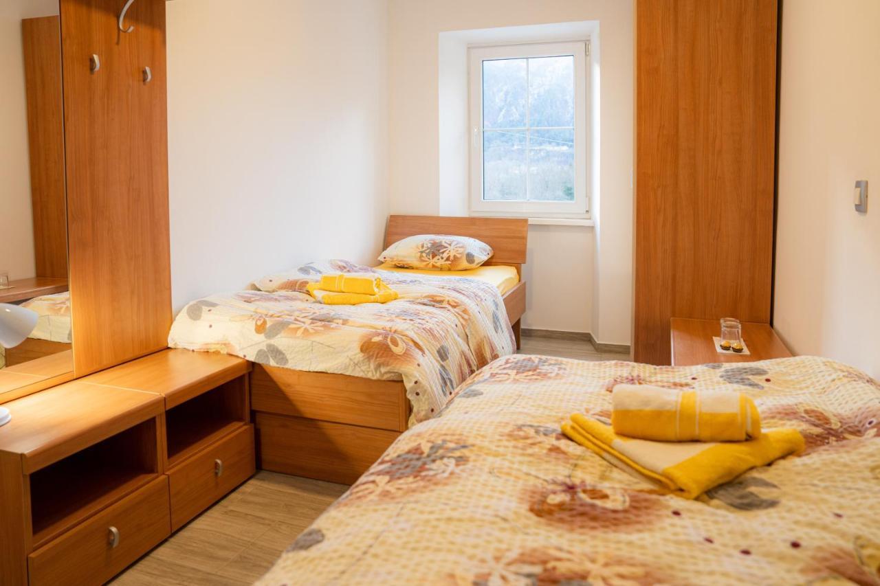 Relax House Soca Pensionat Bovec Eksteriør billede