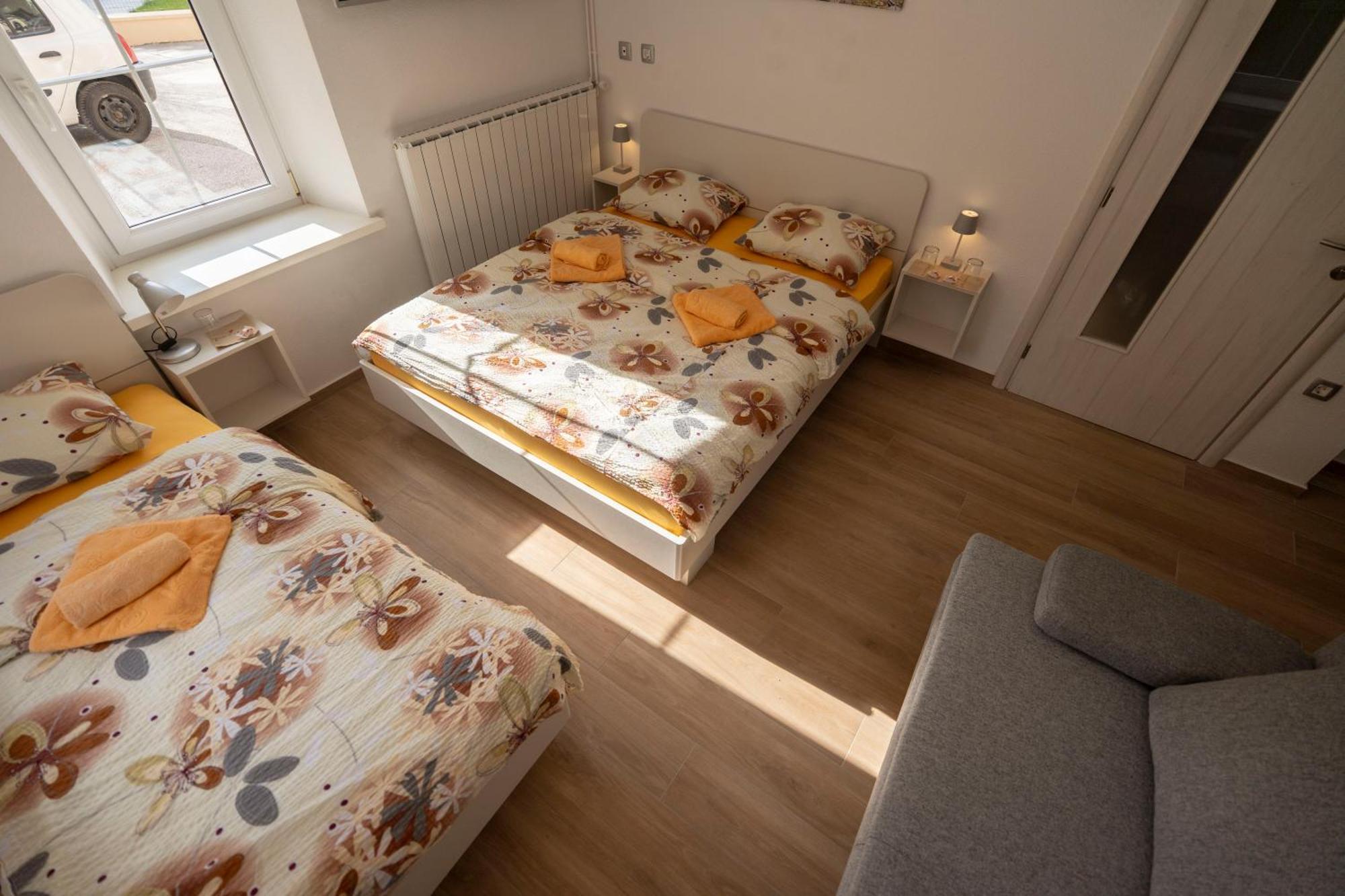 Relax House Soca Pensionat Bovec Eksteriør billede